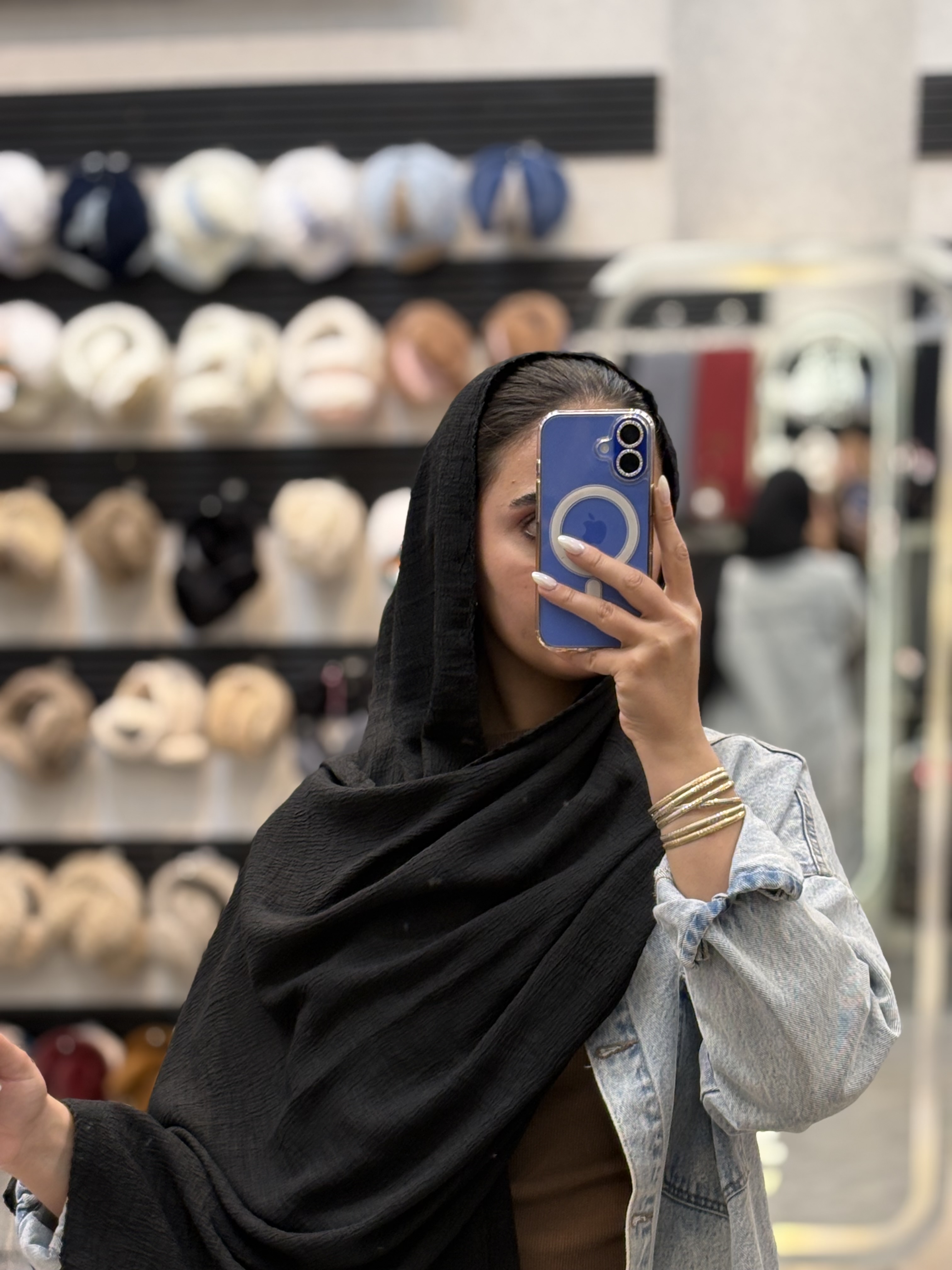 شال جاذبه دور دوخت مشکی چهار فصل